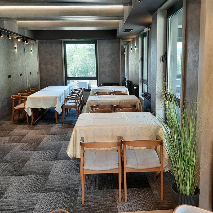 Motel Bajra Травник Екстериор снимка