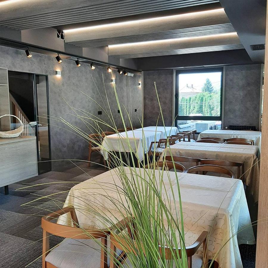 Motel Bajra Травник Екстериор снимка