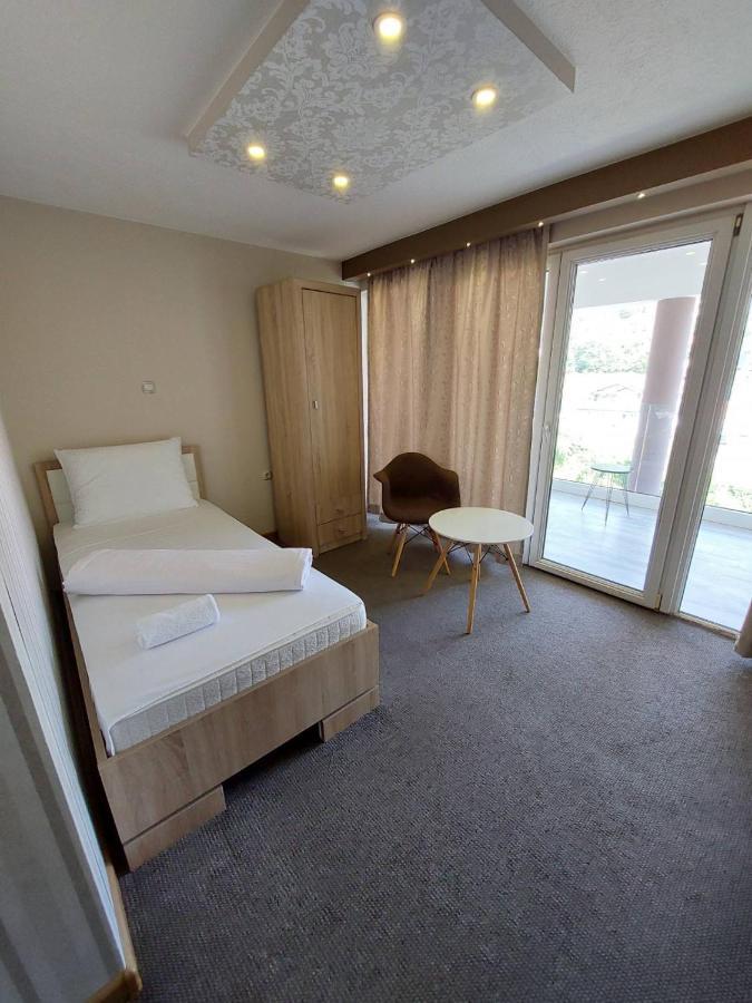 Motel Bajra Травник Екстериор снимка